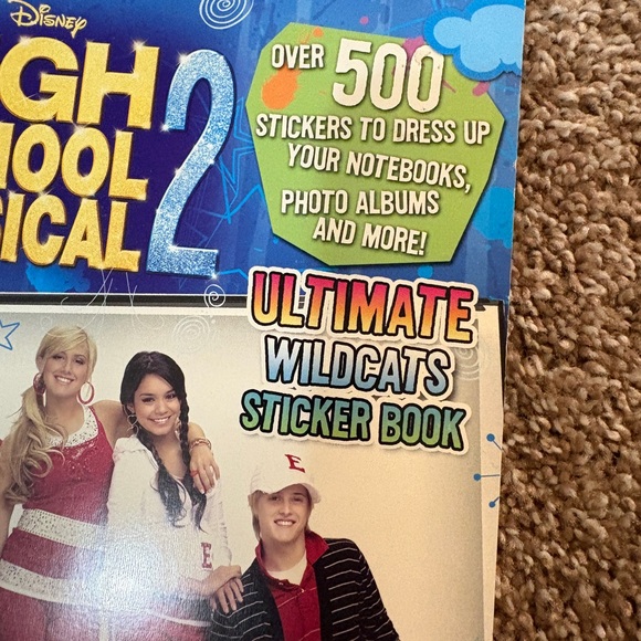 Disney High School Musical 2 Sticker Book - Picture 4 of 10